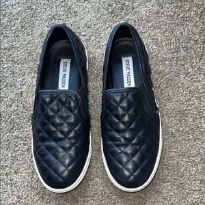 Steve Madden Women’s Quilted Black Slip-On Loafers